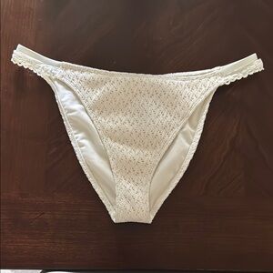 NWT Hollister Cream Crochet Women's Swim Bottom - Size Large